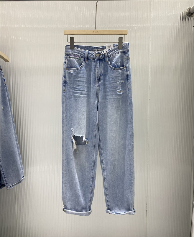 【SMX】韓版百搭破洞牛仔褲  66790#  XJ