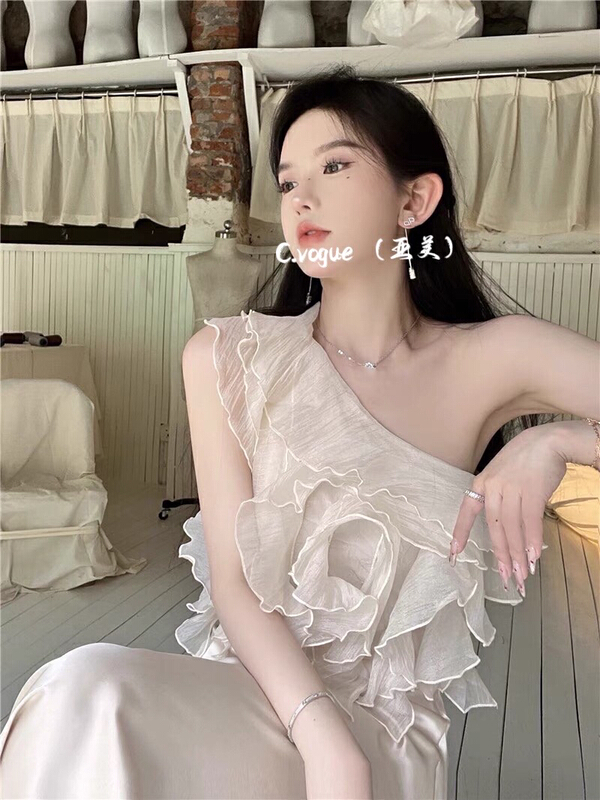 New in early summer! [c.vogue] French ruffled diagonal shoulder shirt 29929# PCZ
