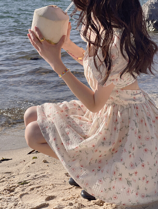 【L.L STUDIO】露背綁帶甜美連衣裙  7373#  PCZ