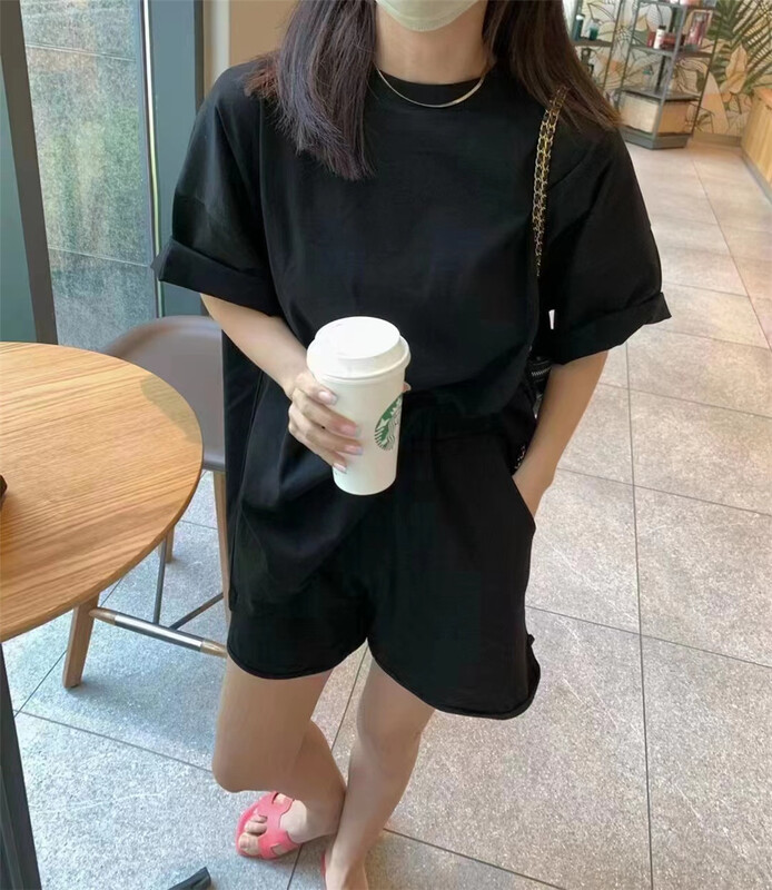 【SISTER.Z】簡約寬鬆後背鏤空短袖T恤+運動休閒短褲套裝  8968#  OZQ