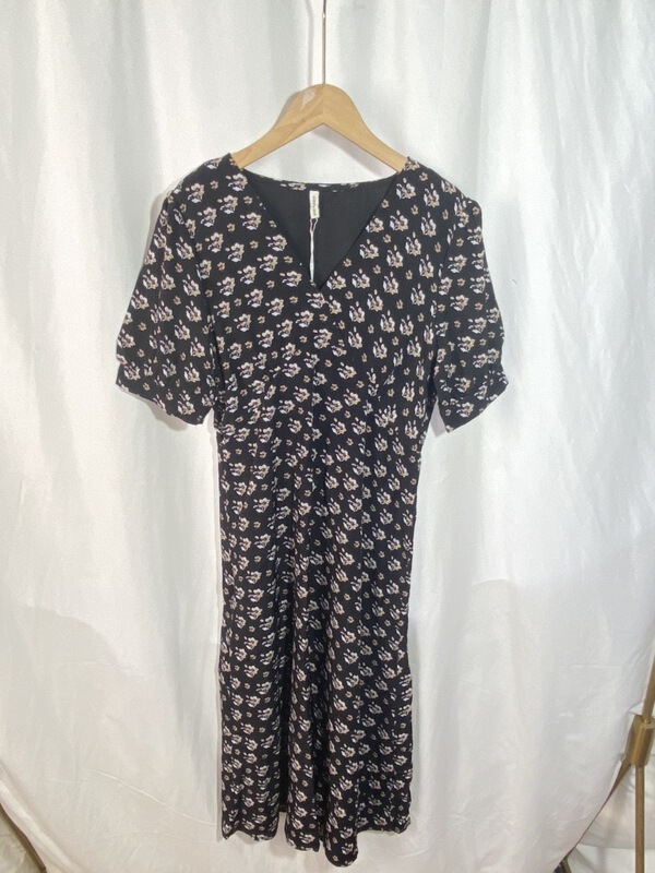 [Yi show shop] light mature style, small public, thin and foreign dress 1238# Cl