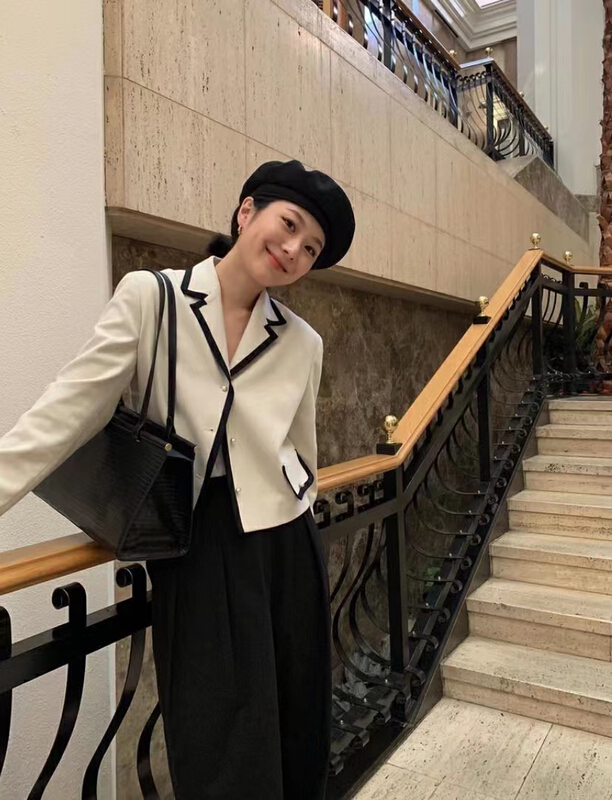 goods in stock! New year in early spring! [finoa] Korean color contrast small fragrance suit jacket 10255# CLS