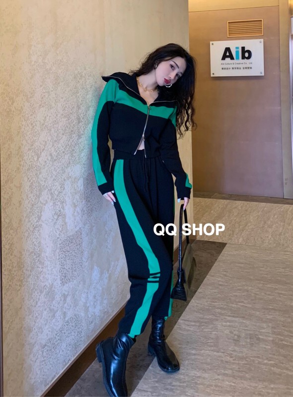 Splicing trend suit [QQ shop] top ➕ Pants suit qq7818# ozq