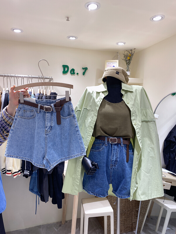 New year in early spring! [da. 7] vintage fashion simple high waist thin denim shorts (with belt) (shorts only) 8855# LSL