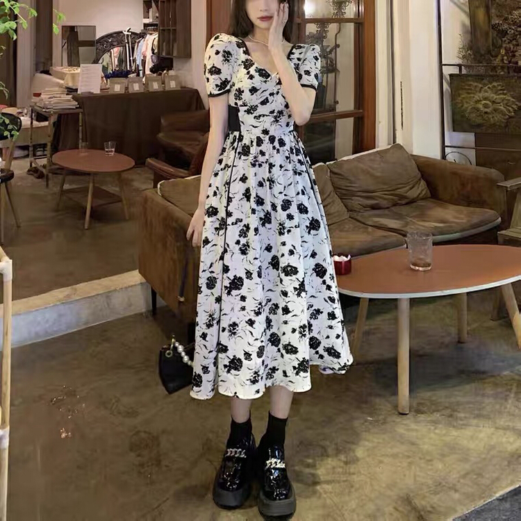 goods in stock! New in early summer! [L.L studio] waist cut floral slim dress 7518# PCZ