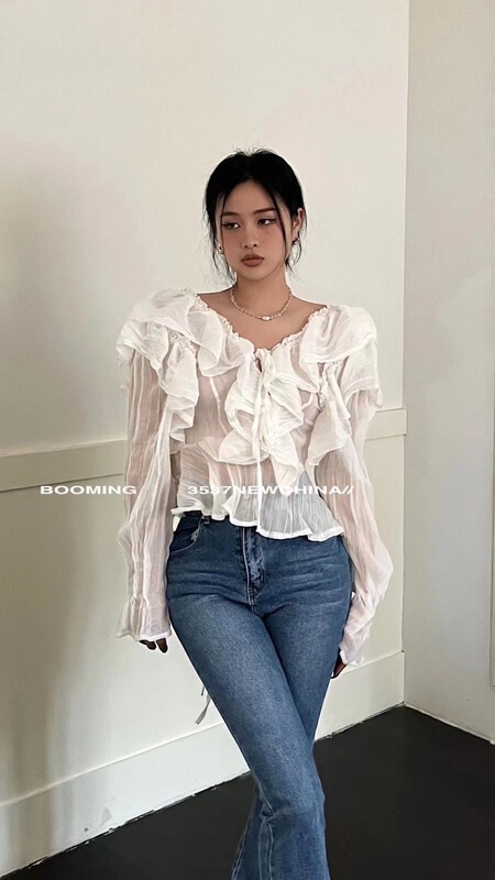 [Bella Bella] Ruffle lace up long sleeve crimp lace up blouse 6890# WTT