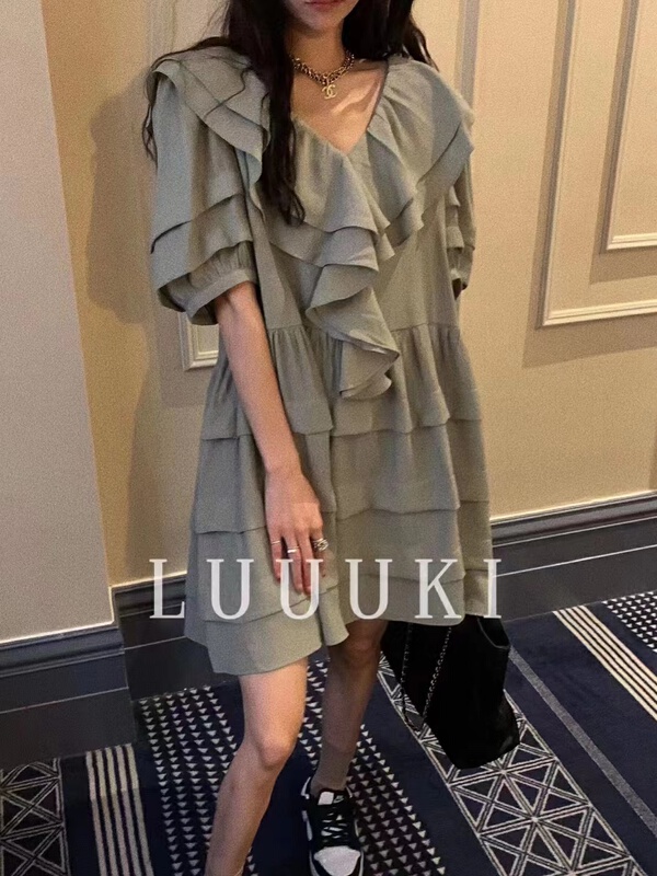 [luuki] V-neck Ruffle temperament dress 25028# ozq