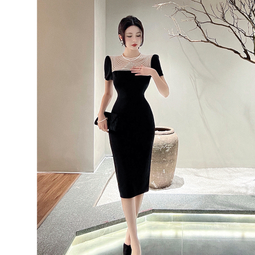 Real shooting of new celebrities, little women, pearl stitching, slim fit, Hip Wrap, high-grade dress dress