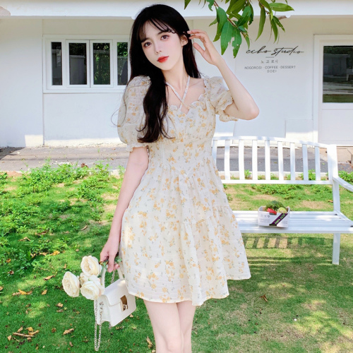 Real shot ~ large women's wear neck hanging floral dress new summer high waist short skirt covering the belly and showing thin skirt