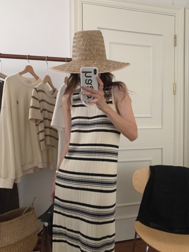 Korean chic spring and summer versatile round neck loose casual contrast stripe design sleeveless vest knitted dress women