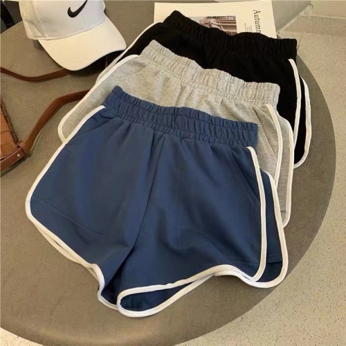 2022 summer new sports shorts women's summer A-shaped white edge is thin, loose, casual and versatile small hot pants