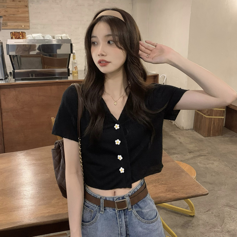 Real price! Black sweet spice girl short sleeve top women's design sense niche V-neck slim short T-shirt