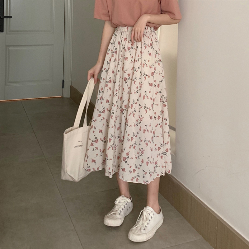 French floral skirt women 2022 new summer high waist design small crowd skirt A- line skirt long skirt