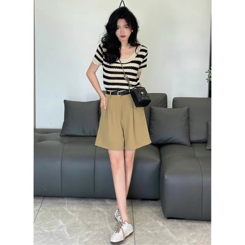 Xiao Xiang Feng Ice Silk Striped Short Sleeve T-shirt Women's Summer Thin Design Sense Minor Short Knitted Shirt Jacket ins Tide