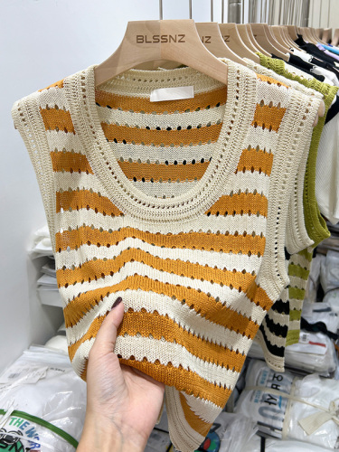 Striped Hollow Knitted Shirt Women's Summer Pure Chic Sweet Spicy Short V-Neck Jacket Sleeveless Vest Loose