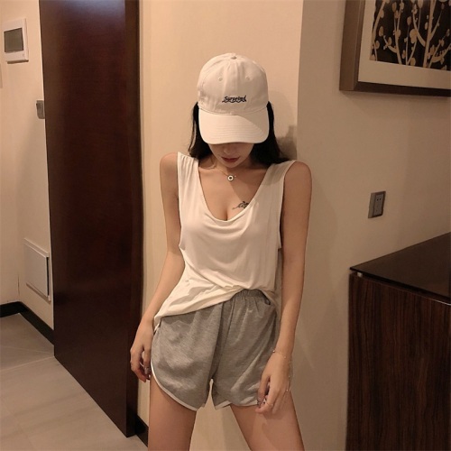Real price hot girls sexy backless sleeveless T-shirt loose and thin collarbone top versatile vest