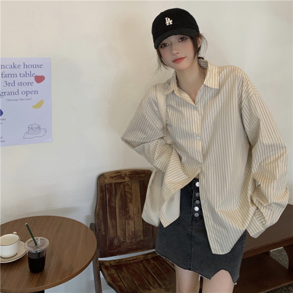 Striped shirt women's long sleeve spring 2022 new top design sense minority shirt versatile lazy loose coat