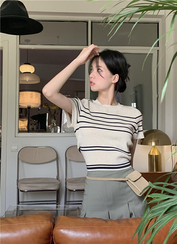 New year in early spring! [K.M] small fresh stripe short sleeve T-shirt 678\zsy