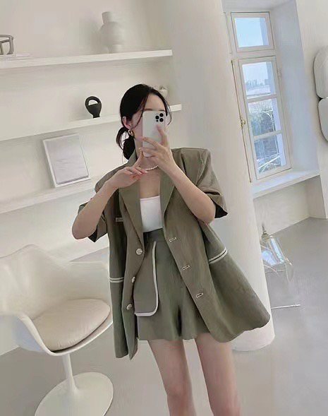 [31 fashion] chic and fashionable coat + Korean loose casual pants set a8005\hjy