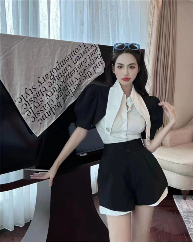 [Han C family] color blocking heavy industry pointed collar Top + high waist casual shorts suit 8478\pcz