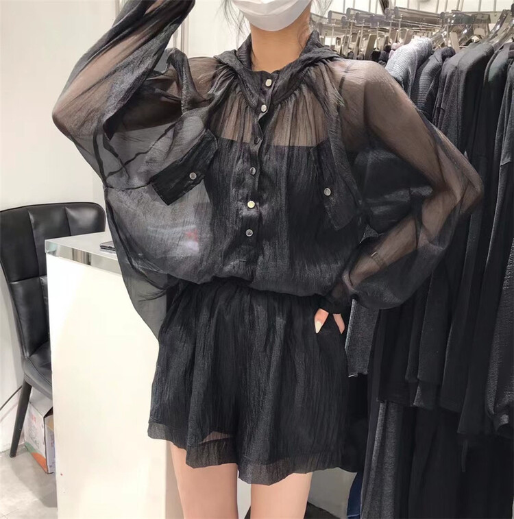 [Junior 3] hooded loose sunscreen shirt + comfortable casual Shorts Set 05568\l