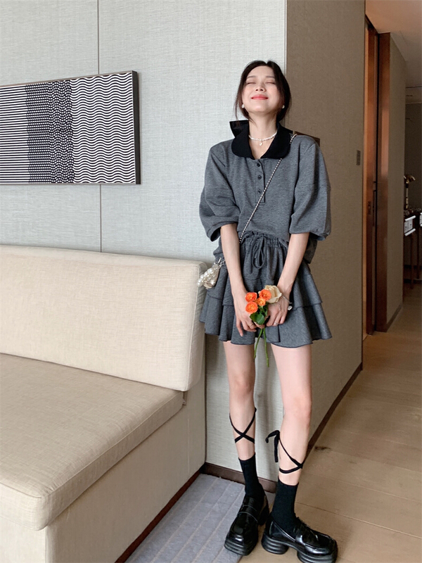 [dolly] casual simple polo collar short sleeve + cool and cute slim skirt suit 2578 \pcz