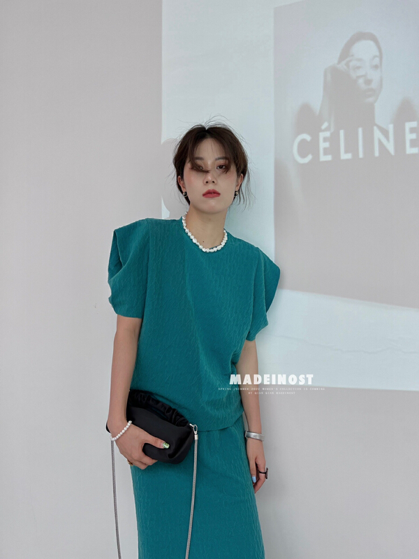 [OSHA madeinost] advanced seersucker right angle shoulder design shirt 86271\ll