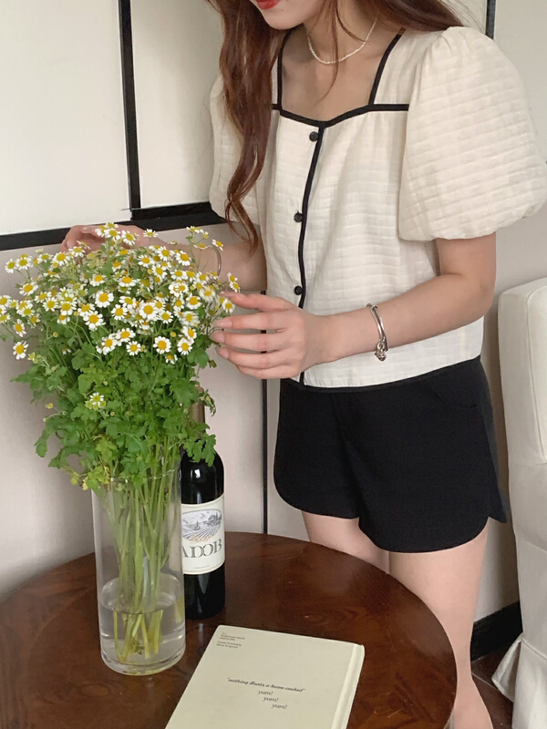 [as] Xiaoxiang contrast color bubble sleeve shirt 2237\hjy