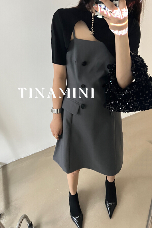 [tinamini] Korean style design sense small Cape + button simple suspender dress set 0192\hjy