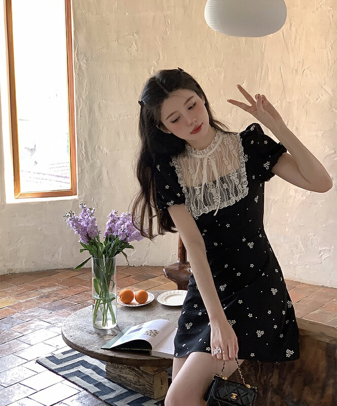 [y.jia EJA] gentle temperament Lace Floral Dress 7309