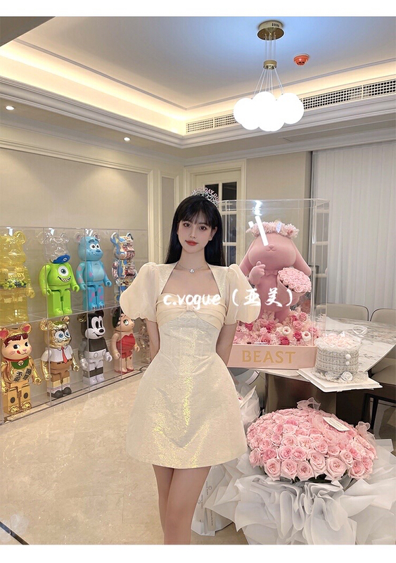 【C.VOGUE】 法式甜辣泡泡袖高級感名媛連衣裙  3903#  PCZ