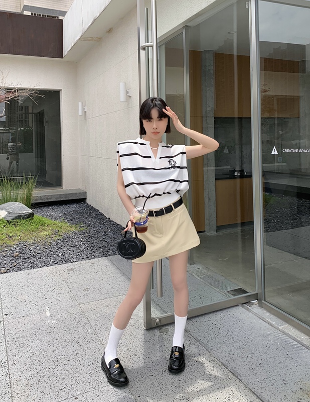 [DTU] V-neck stripe fashion letter embroidered vest 33033\lsl