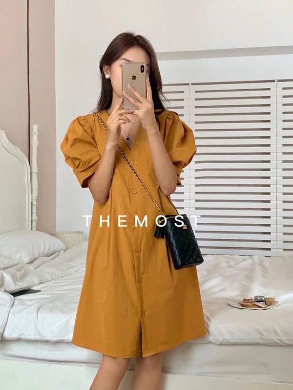 [the most] V-neck button up pleated lace up dress 8859\hbx
