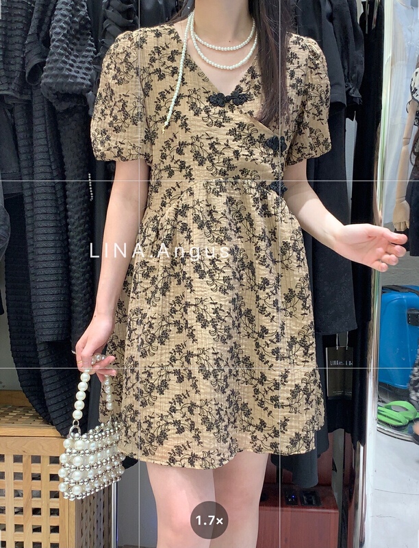 [Lina] retro embroidered loose buckle small dress 0173-1\hjy