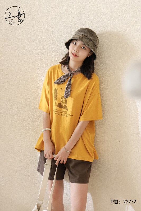 [original three plain clothes] literary and artistic abstract printed short sleeve T-shirt 22772