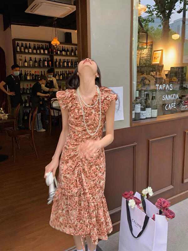 [savage] French retro gentle one line neck drawstring Ruffle floral dress e8621\wpl