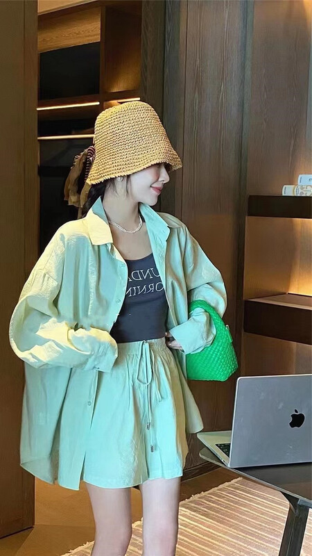 [[top]] Korean loose sun protection shirt + letter printed Vest + casual Shorts Set 9206\zjy