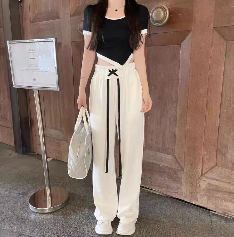 In early summer! [c.x initial center] round neck contrast short sleeve T-shirt + comfortable casual pants two piece suit ys1-6090\wtt