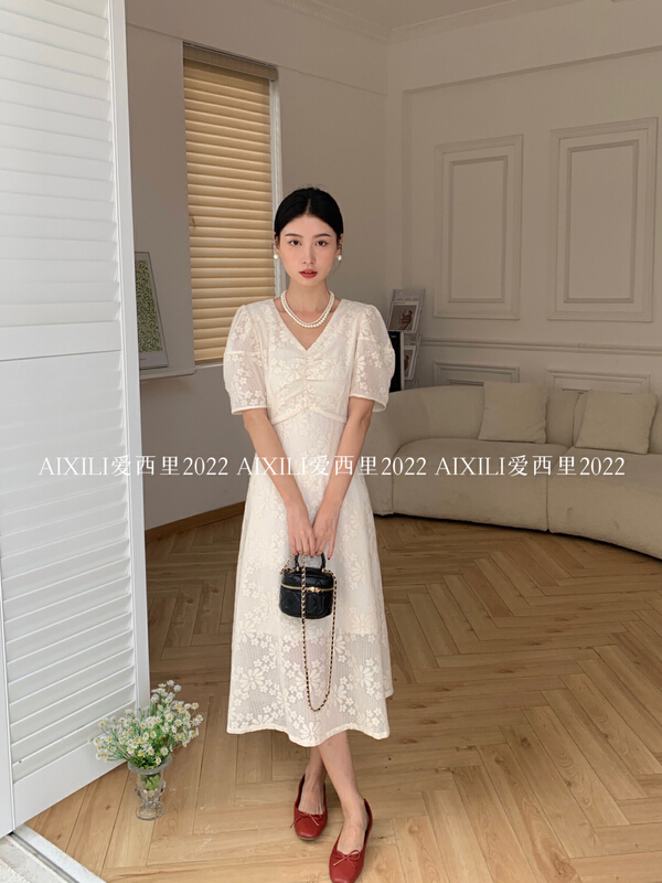 [aixili aixili] elegant little woman dress dress V-neck 6667