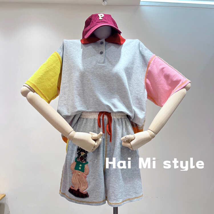 [Helmi] Korean color contrast polo shirt + patchwork cloth embroidered casual Shorts Set (only selling sets) 1895\wtt