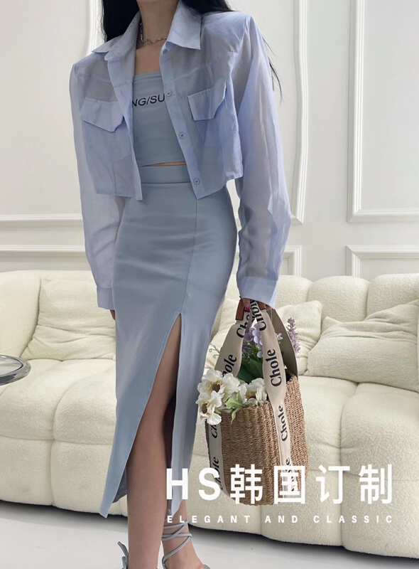 [HS customized in Korea] temperament short long sleeve sunscreen shirt + letter bra Vest + slit set 936\hjy