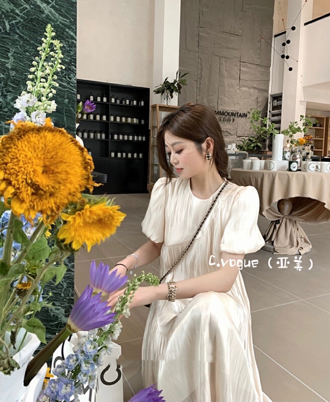 [c.vogue] high sense gilt yarn design sense loose dress 3866\pcz