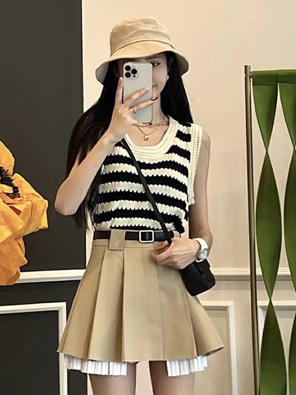 [JH] STRIPED FASHION Vest + contrast pleated skirt suit (with belt) 41957\pcz