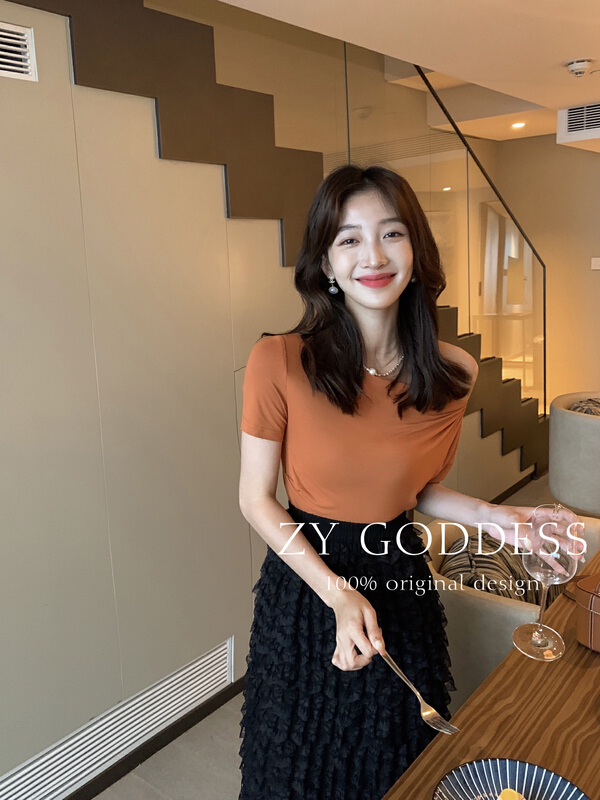 【 ZY 】 diagonal shoulder fold pure desire off shoulder short sleeve T-shirt 68538