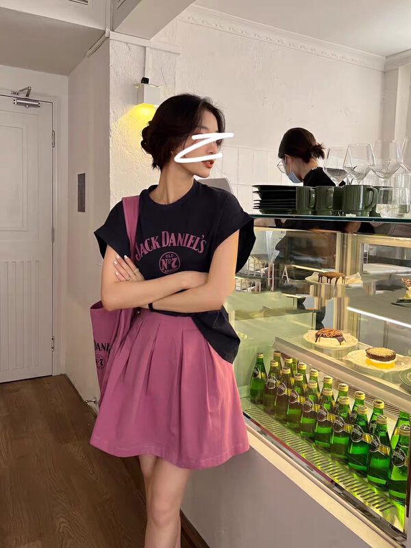 [Huaxi] personalized letter short sleeve T-shirt + candy color casual shorts two-piece suit (with bag) 9112\pcz