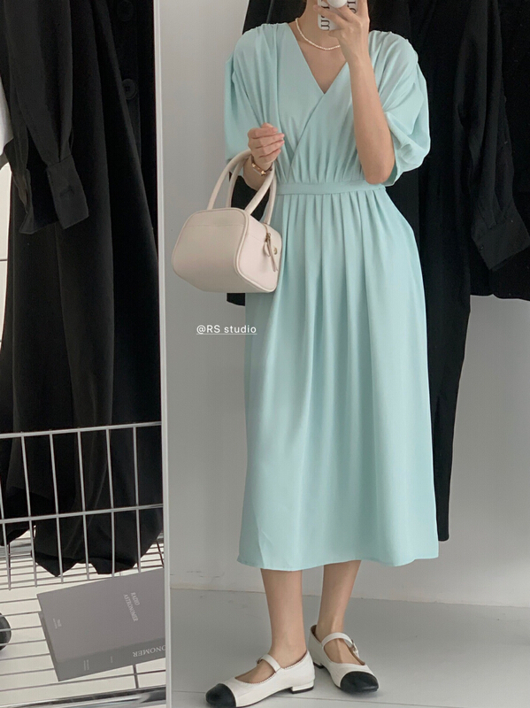 [RS] V-neck fold waist down solid dress rs1581\y