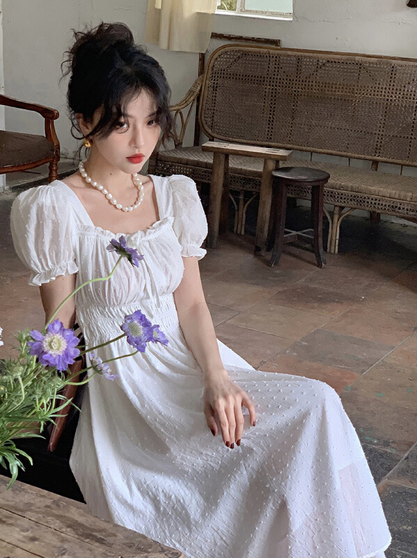 [savage] French retro square neck pleated lace up dress e8361\wpl