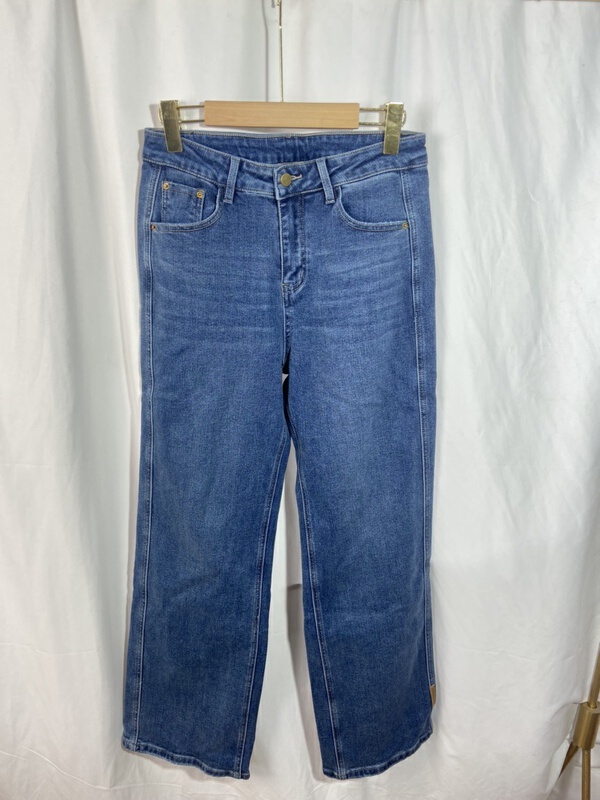 [Yi show shop] Korean loose skinny jeans 1618\cl