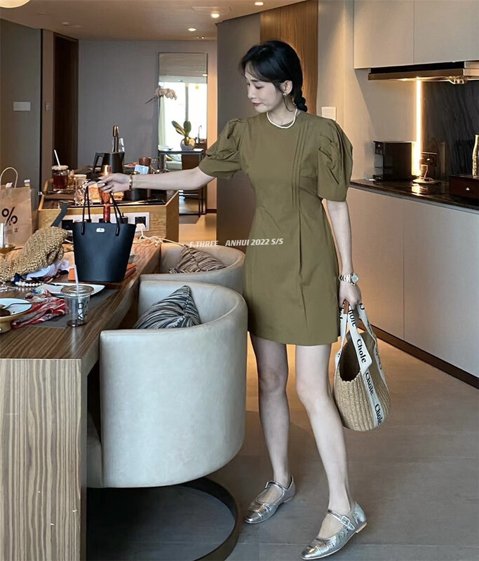 In early summer! [f.three] bubble sleeve waist band dress 87276\xj