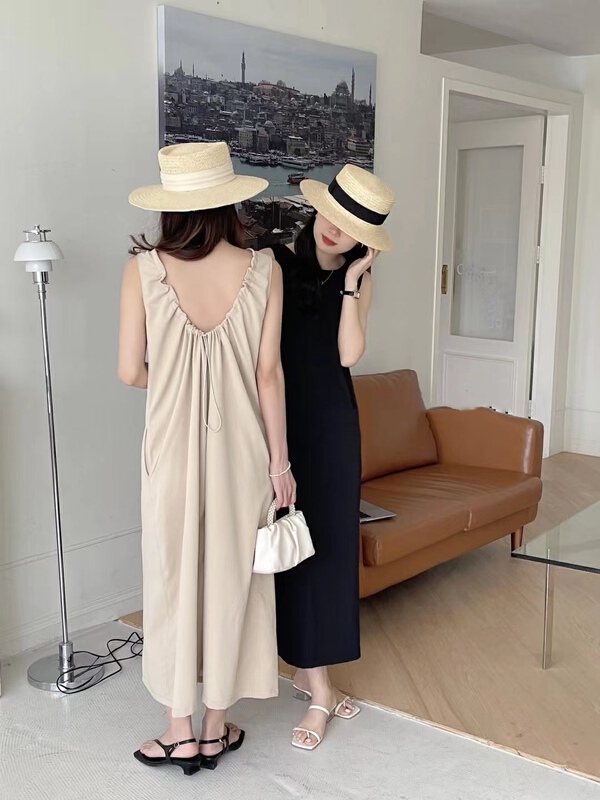 【E】 Hollow back solid dress j063\y